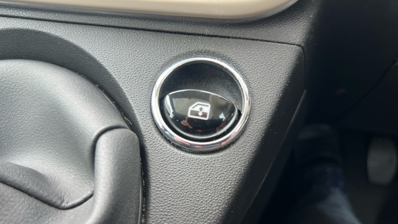 Fiat 500 1.0 Mild Hybrid 3dr Petrol Hatchback